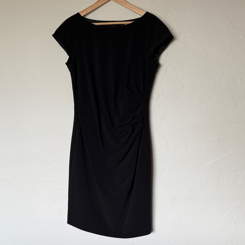Weekend Max Mara Classic Black Knee Length Dress
